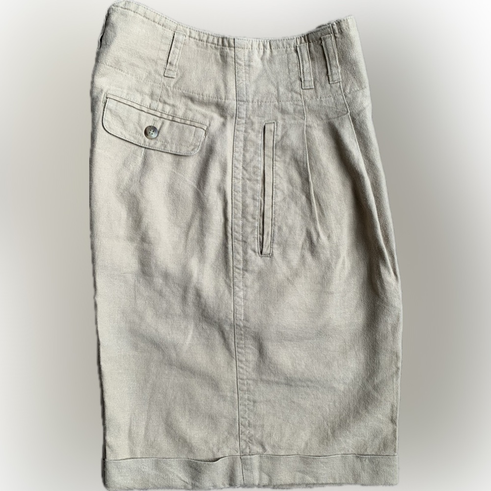OUTBACK RED Linen rayon blend pleated bermuda shorts vintage, size 4  |